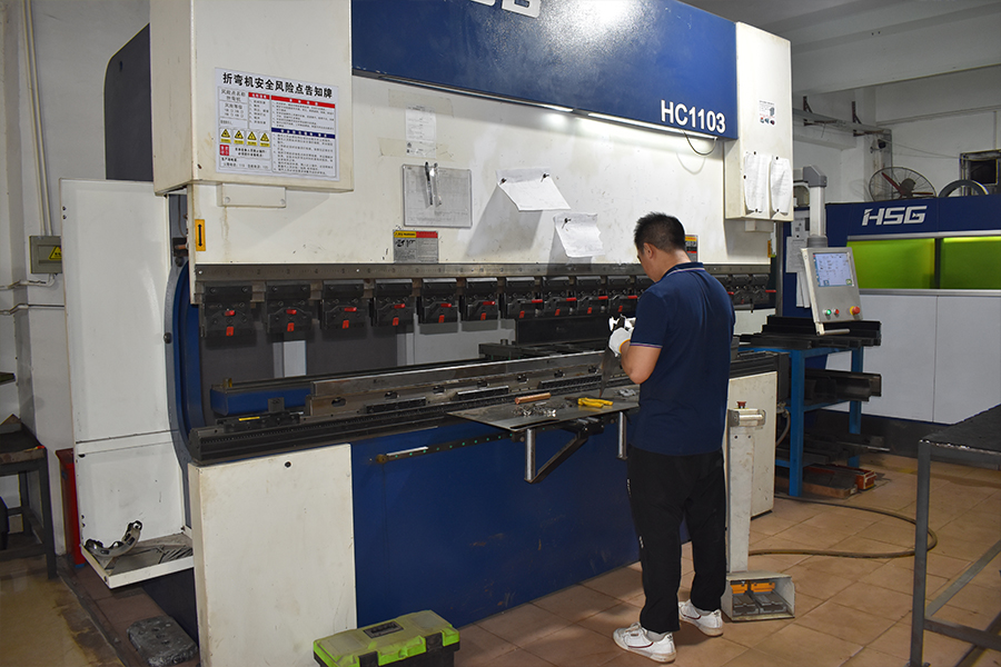 硬件、軟件系統研發、生產、銷售、服務